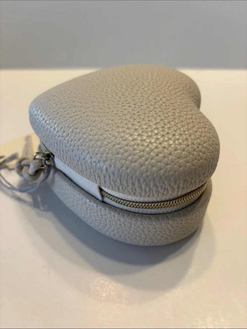 A New Day Cream/Off White Heart Shaped Travel Jewelry Orgainzer